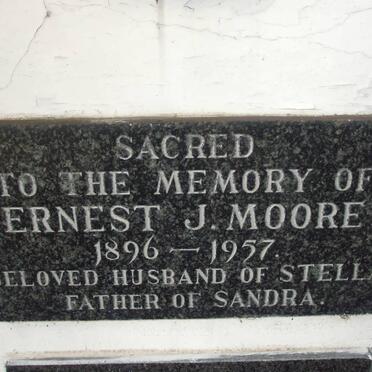 MOORE Ernest J. 1896-1957