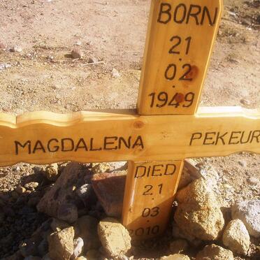 PEKEUR Magdalena 1949-2010