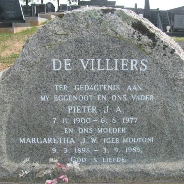 VILLIERS Pieter J.A., de  1900-1977 &amp; Margaretha J.W. MOUTON 1898-1985