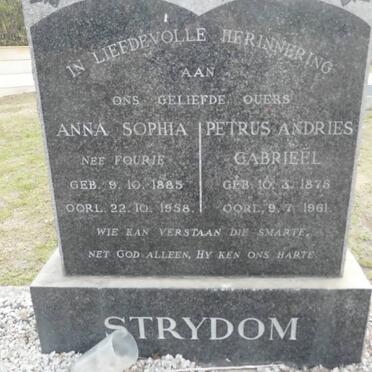 STRYDOM Petrus Andries Gabrieel 1875-1961 &amp; Anna Sophia FOURIE 1885-1958