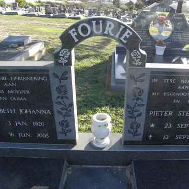 FOURIE Pieter Stephanus 1925-1987 &amp; Elizabeth Johanna 1920-2005