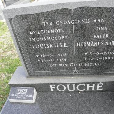 FOUCHÉ Hermanus A. 1906-1993 &amp; Louisa H.S.E. 1908-1984 :: FOUCHÉ Daphne 1931-2008