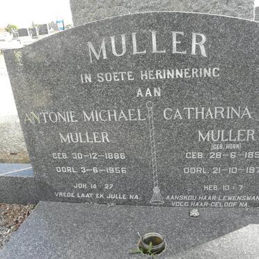 MULLER Antonie Michael 1886-1956 &amp; Catharina E. HORN 1894-1979