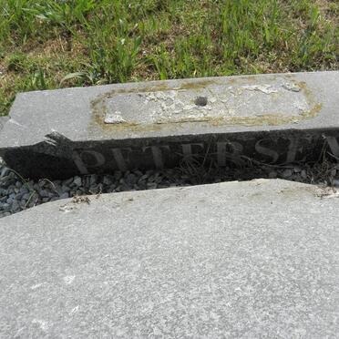 PETERSEN Henry 1927-1991