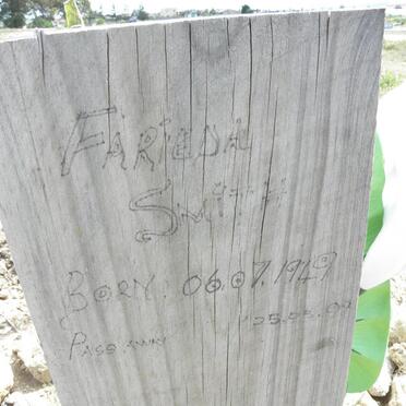 SMITH Farieda 1949-2009