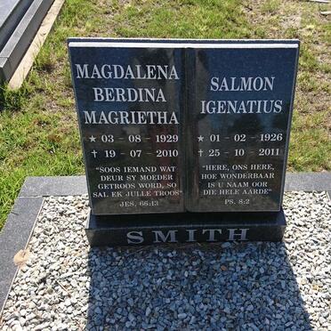 SMITH Salmon Igenatius 1926-2011 &amp; Magdalena Berdina Magrietha 1929-2010