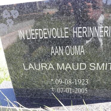 SMIT Laura Maud 1923-2005