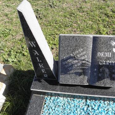 WALKER Demi Carly 1995-2000