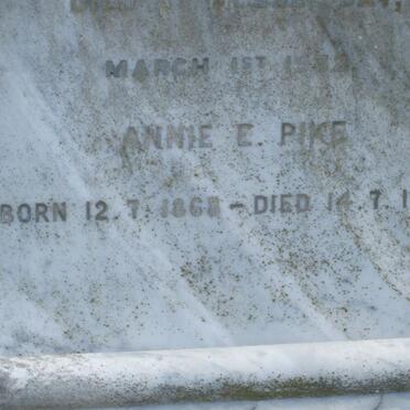 PIKE Annie E. 1868-1953