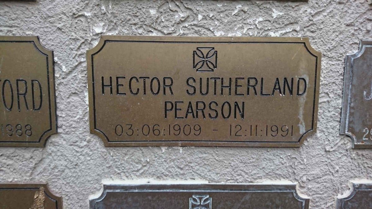 PEARSON Hector Sutherland 1909-1991