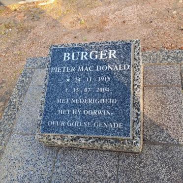 BURGER Pieter Mac Donald 1915-2004