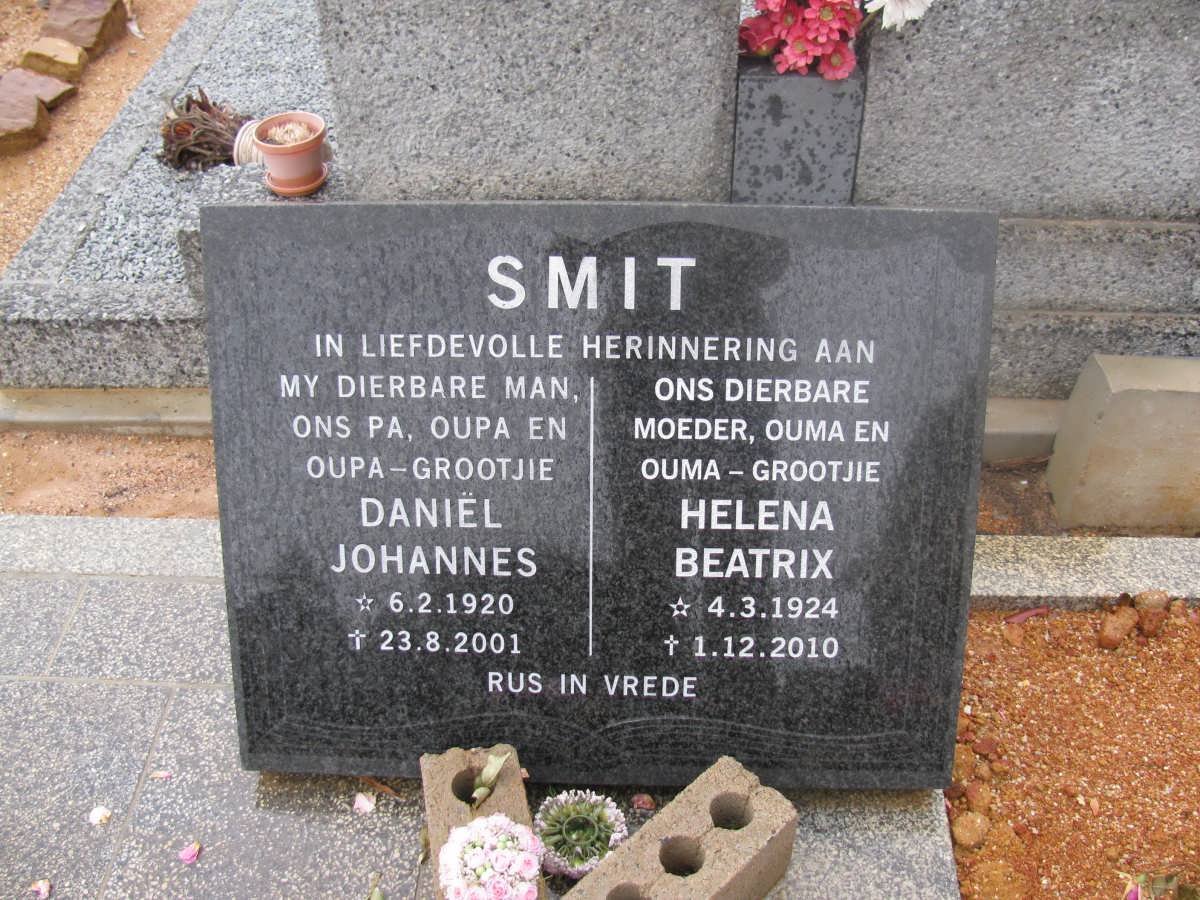 SMIT Daniël Johannes 1920-2001 & Helena Beatrix 1924-2010