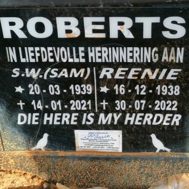 ROBERTS S.W. 1939-2021 &amp; Reenie 1938-2022
