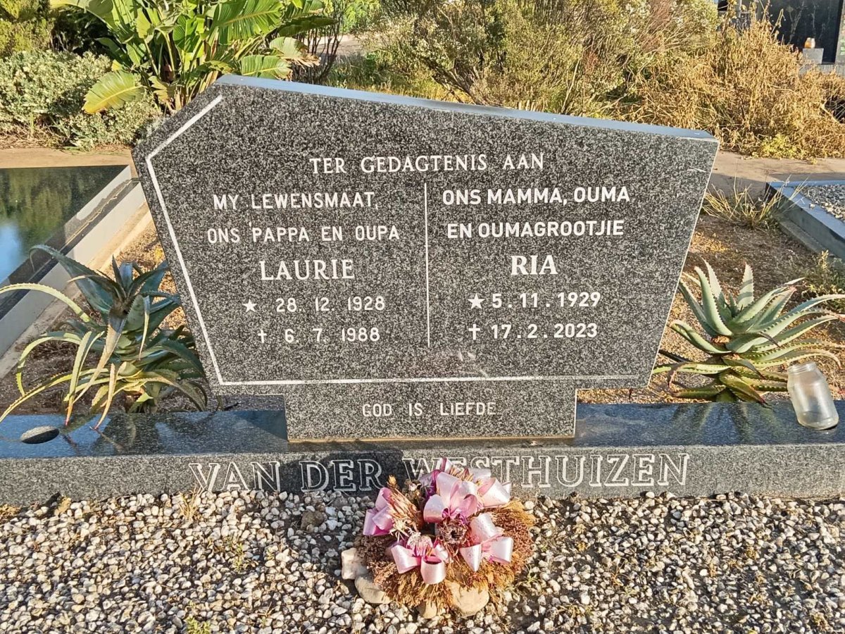 WESTHUIZEN Laurie, van der 1928-1988 & Ria 1929-2023