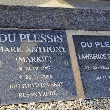 SMIT :: DU PLESSIS