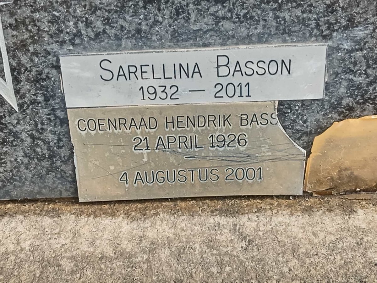 BASSON Coenraad Hendrik 1926-2001 :: BASSON Sarellina 1932-2011