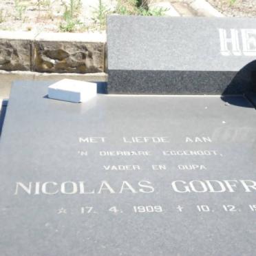 HEYNS Nicolaas Godfried 1909-1992 &amp; Edna A.C. 1913-1998