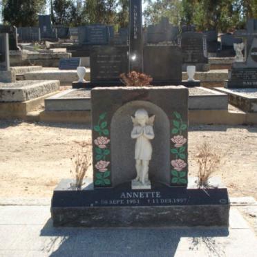 ? Annette 1951-1997