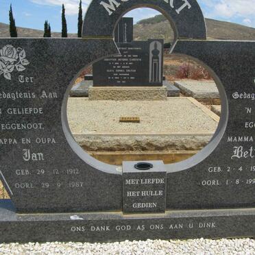 MOSTERT Jan 1912-1987 &amp; Bettie 1913-1996