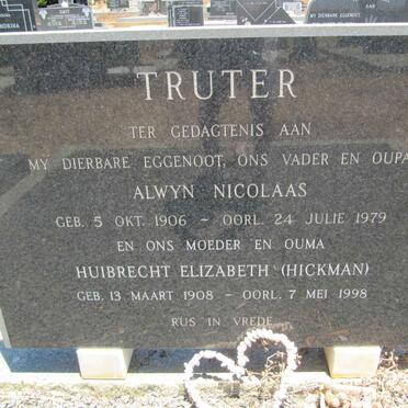 TRUTER Alwyn Nicolaas 1906-1979 &amp; Huibrecht Elizabeth HICKMAN 1908-1998