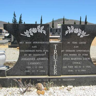 TRUTER Johannes Andries 1919-1994 &amp; Anna Martina Louw VAN AS 1926-1980