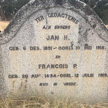 MOSTERT Hillie A. nee HUYSAMEN 1863-1930 :: HOUGAARD Elizabeth J. nee MOSTERT 1885-1926 :: MOSTERT Jan H. 1891-1918 :: MOSTERT Francois P. 1894-1919 _3