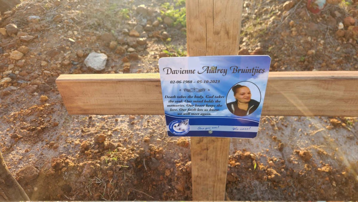 BRUINTJIES Davienne Audrey 1988-2023