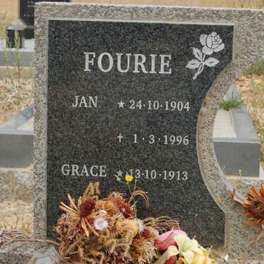 FOURIE Jan 1904-1996 &amp; Grace 1913-