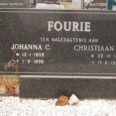 FOURIE Christiaan J.V.D.L. 1908-1984 &amp; Johanna C. 1908-1998