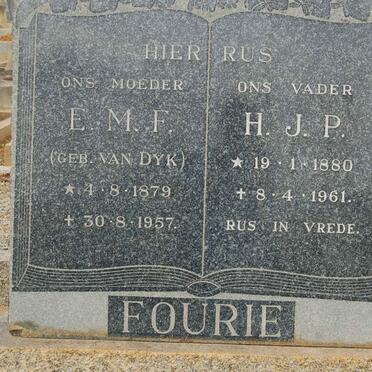 FOURIE H.J.P. 1880-1961 &amp; E.M.F. VAN DYK 1879-1957