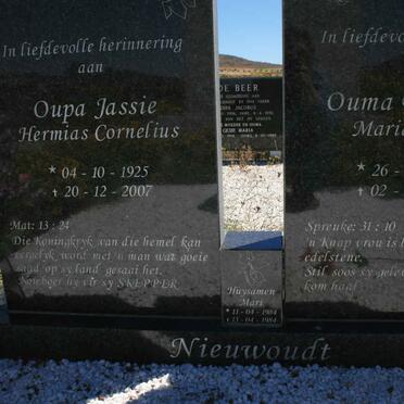 NIEUWOUDT Hermias Cornelius 1925-2007 &amp; Maria Jacoba 1922-2008