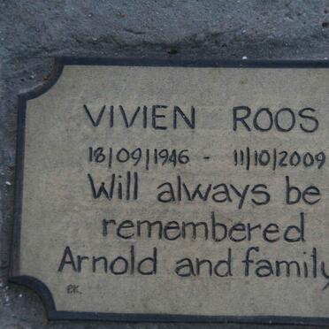 ROOS Vivien 1946-2009
