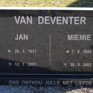 DEVENTER Jan, van 1917-2005 &amp; Miemie 1924-2003