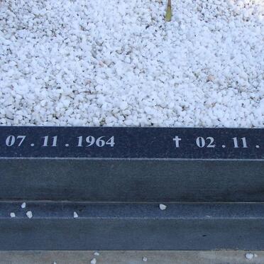 MERWE Mike, van der 1964-2011