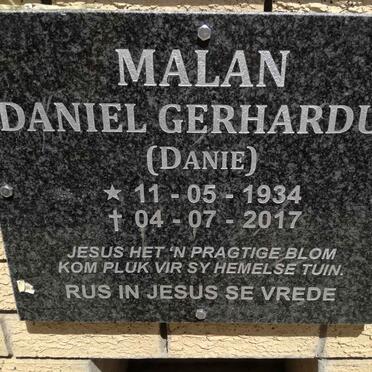 MALAN Daniel Gerhadus 1934-2017