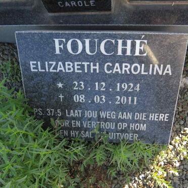 FOUCHE Elizabeth Carolina 1924-2011