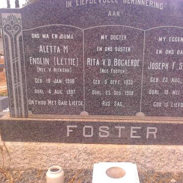 FOSTER :: VAN NIEKERK :: V.D. BOGAERDE