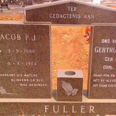 FULLER Jacob P.J. 1886-1974 &amp; Gertruida Jacoba 1890-1984 