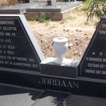 JORDAAN Ben?oni 1924-1983 &amp; Caroline 1929-2007