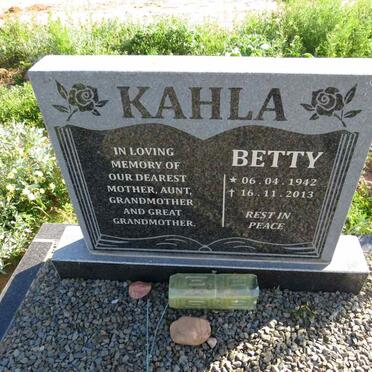 KAHLA Betty 1942-2013