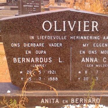 OLIVIER Bernardus L. 1921-1988 &amp; Anna C.H. MULDER 1918-1979