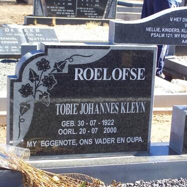 ROELOFSE Tobie Johannes Kleyn 1922-2000 & Petronella Johanna LOURENS 1923-2010 _1