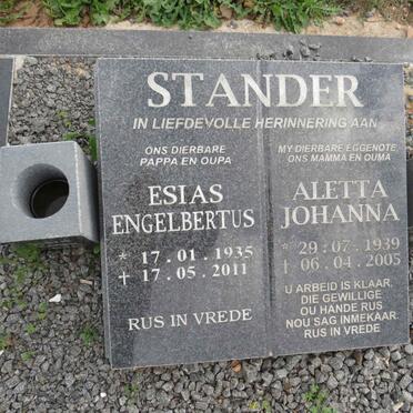 STANDER Esias Engelbertus 1935-2011 & Aletta Johanna 1939-2005