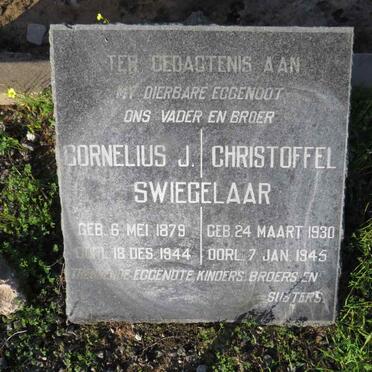 SWIEGELAAR Cornelius J. 1879-1944 :: SWIEGELAAR Christoffel 1930-1945