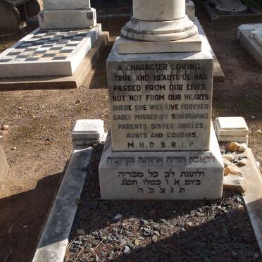 RUTH Vivienne 1929-1942