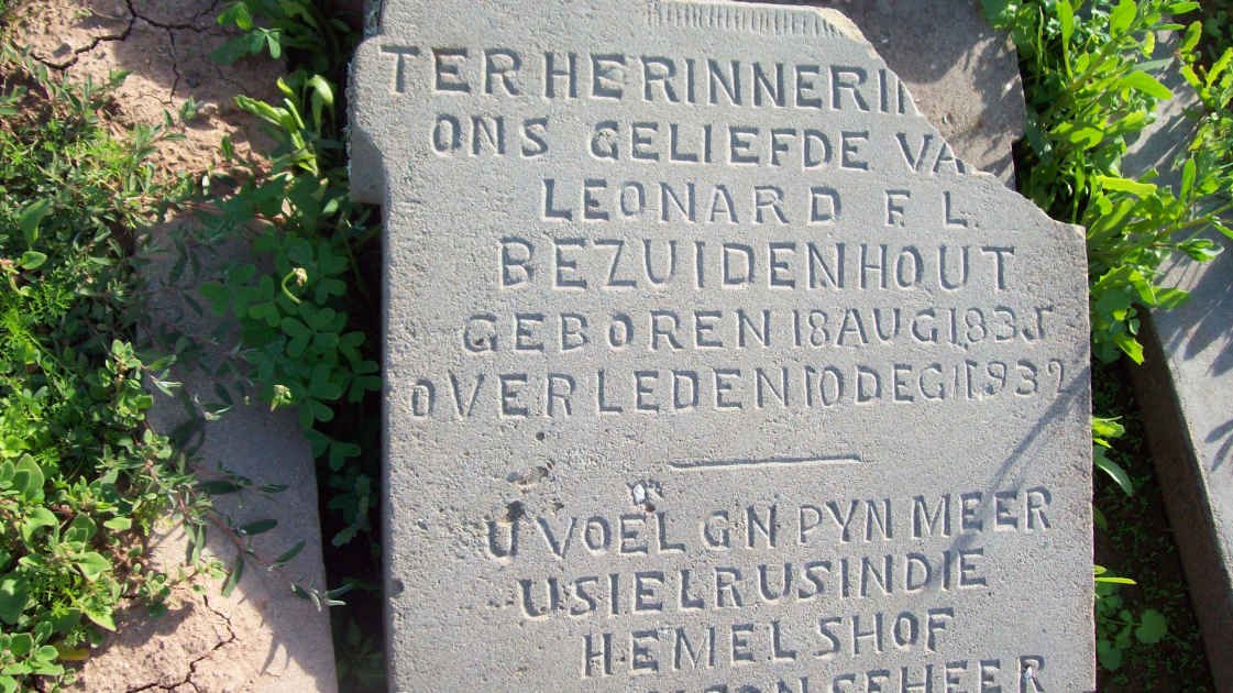BEZUIDENHOUT Leonard F.L. 1835-1932