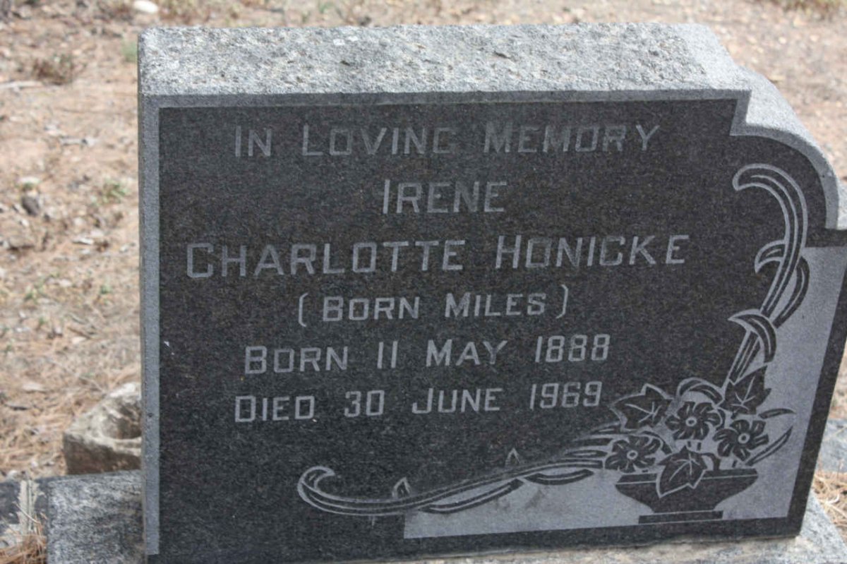 HONICKE Charlotte nee MILES 1888-1969