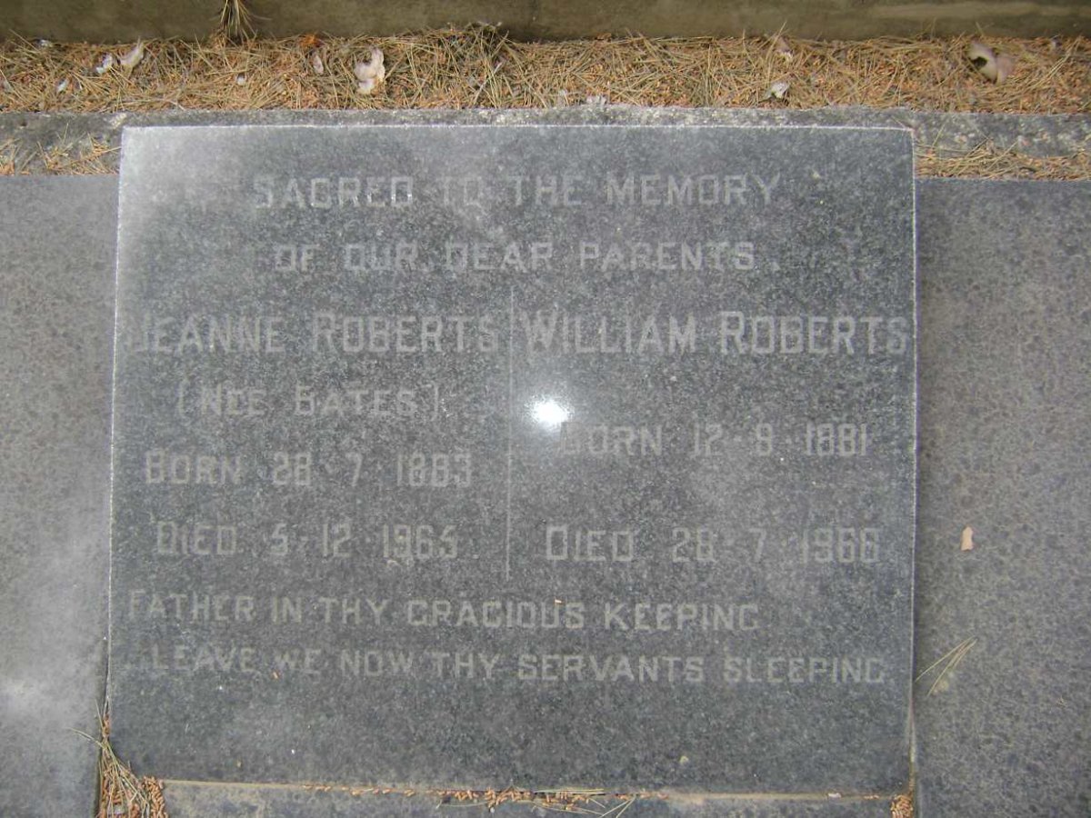 ROBERTS William 1881-1968 &amp; Jeanne BATES 1883-1965