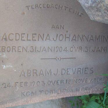 MINNIE Magdelena Johanna  1704-1704 :: DE VRIES Abram J. 1703-17??