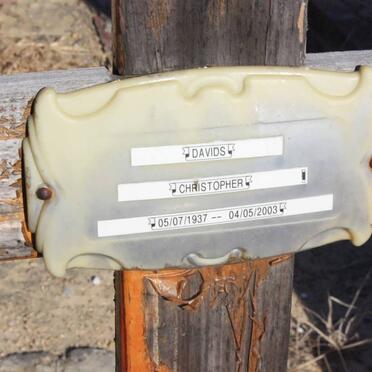 DAVIDS Christopher 1937-2003